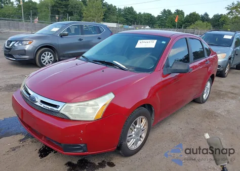 2010 Ford Focus S из США, поврежденный, VIN 1FAHP3EN7AW152964